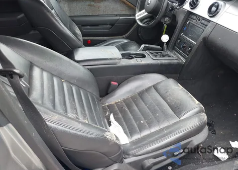 2008 Ford Mustang Gt Deluxe/Gt Premium from USA, damaged, VIN 1ZVHT82H885102038